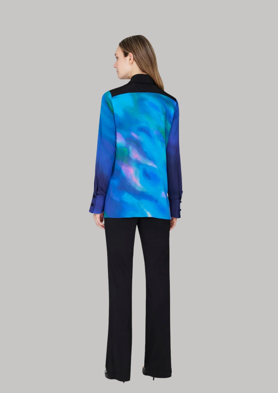 Mountainscape Collared Blouse w/ Relaxed Sleeve