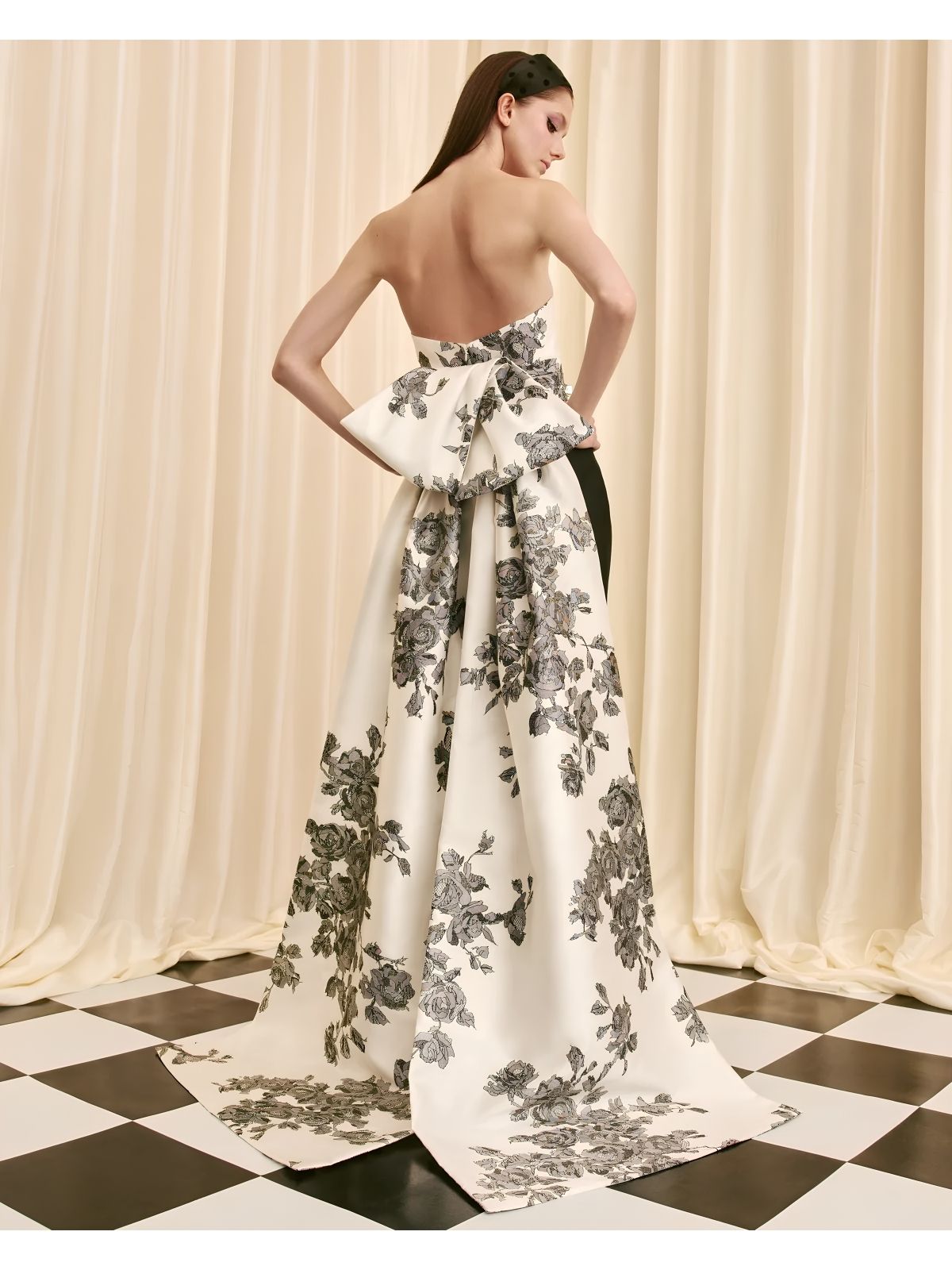 Strapless Gown with Bow and Detachable Train