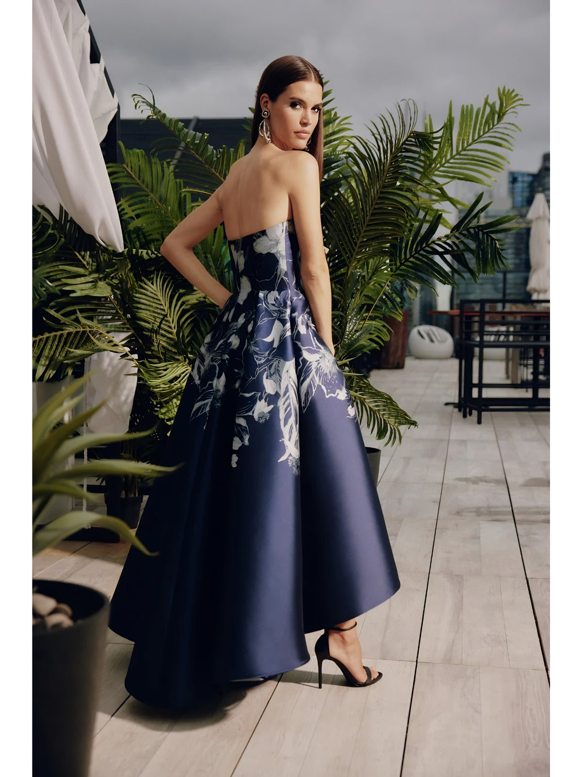 Strapless Hi-lo Gown