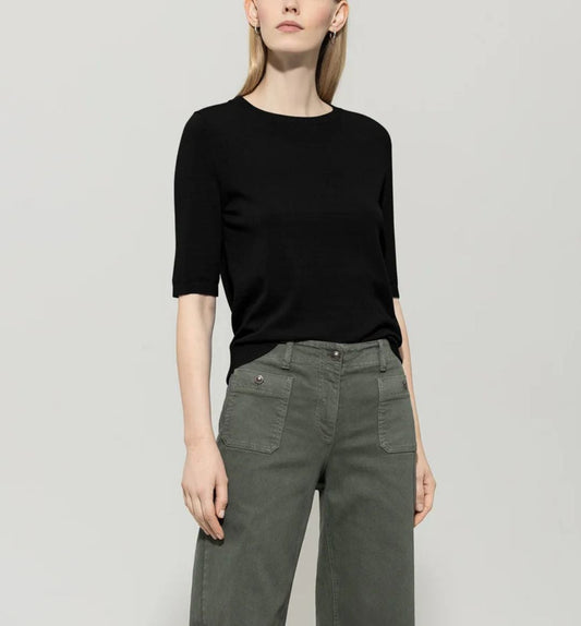 Fine Knit Sweater- Black
