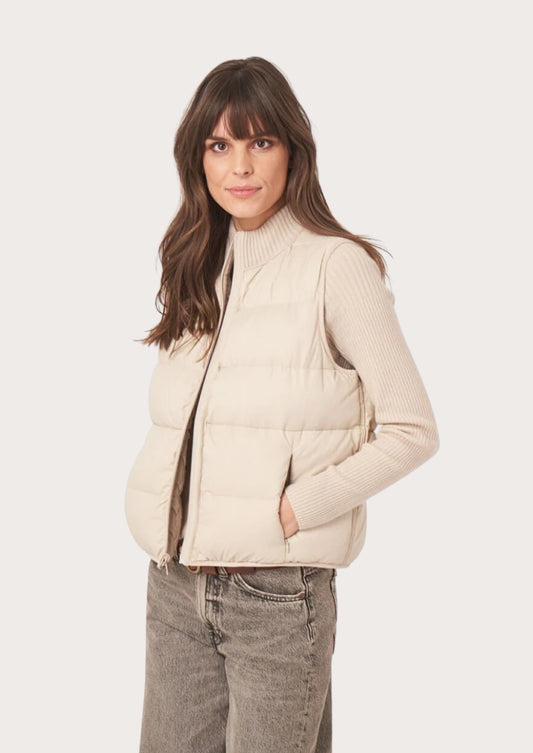 Reversible Sleeveless Cable Knit Down Vest