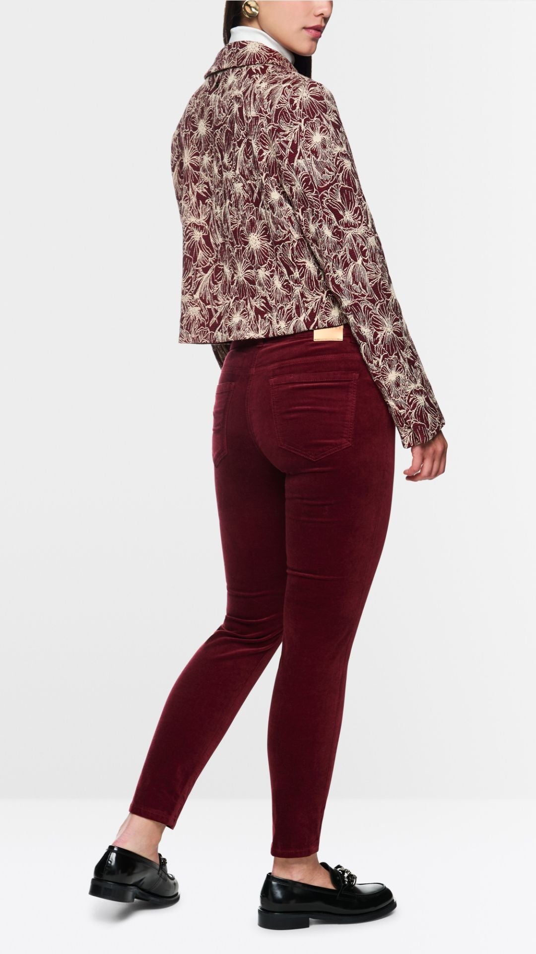 SILVI Low Waist Slim Fit Trousers