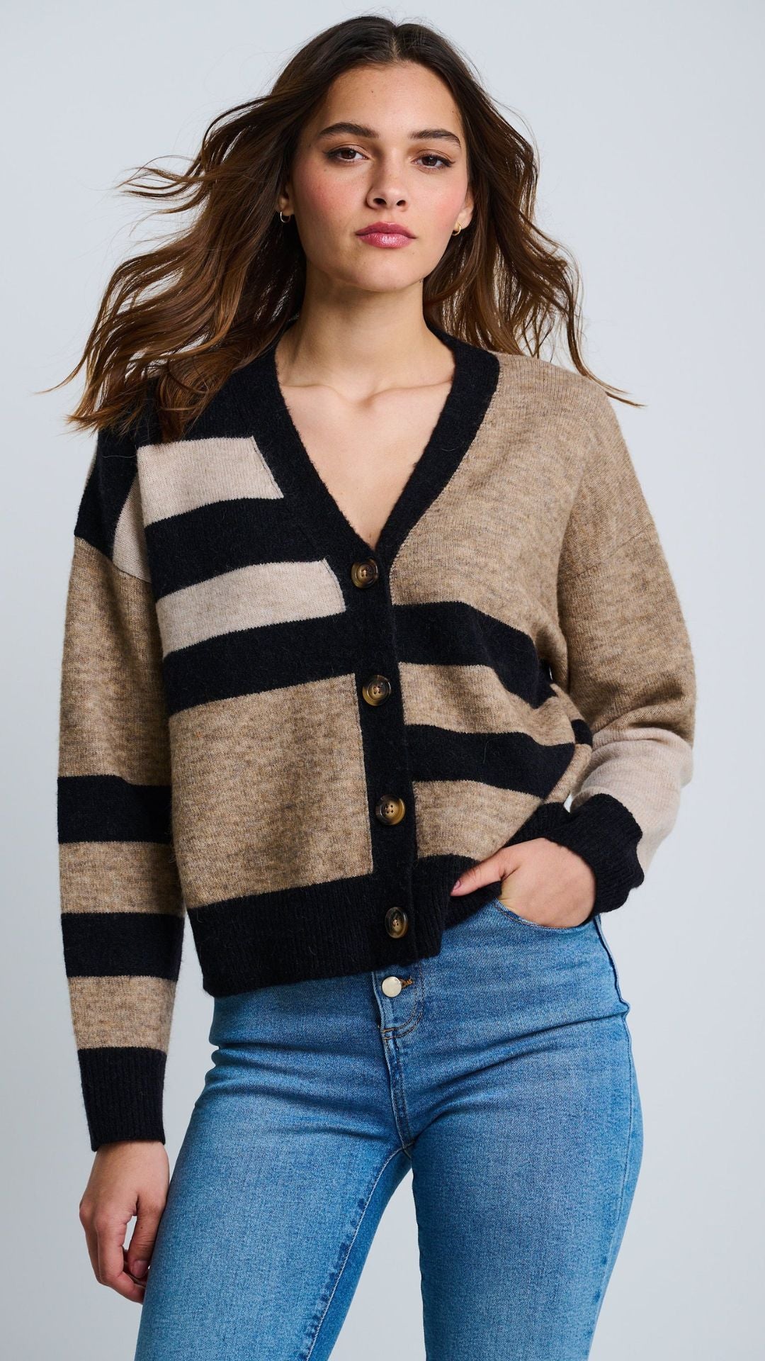 THE GRADUATE CARDI