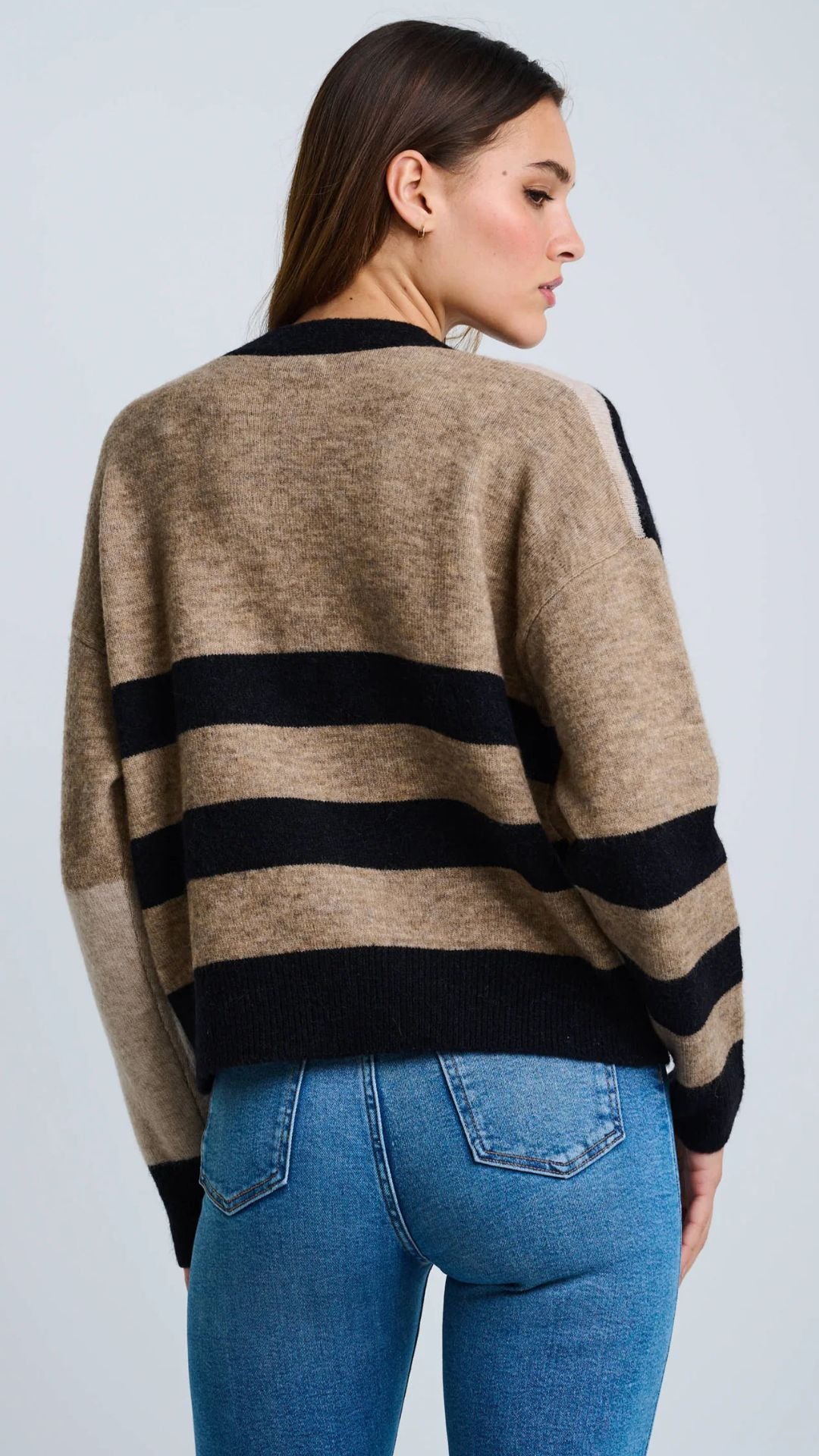 THE GRADUATE CARDI