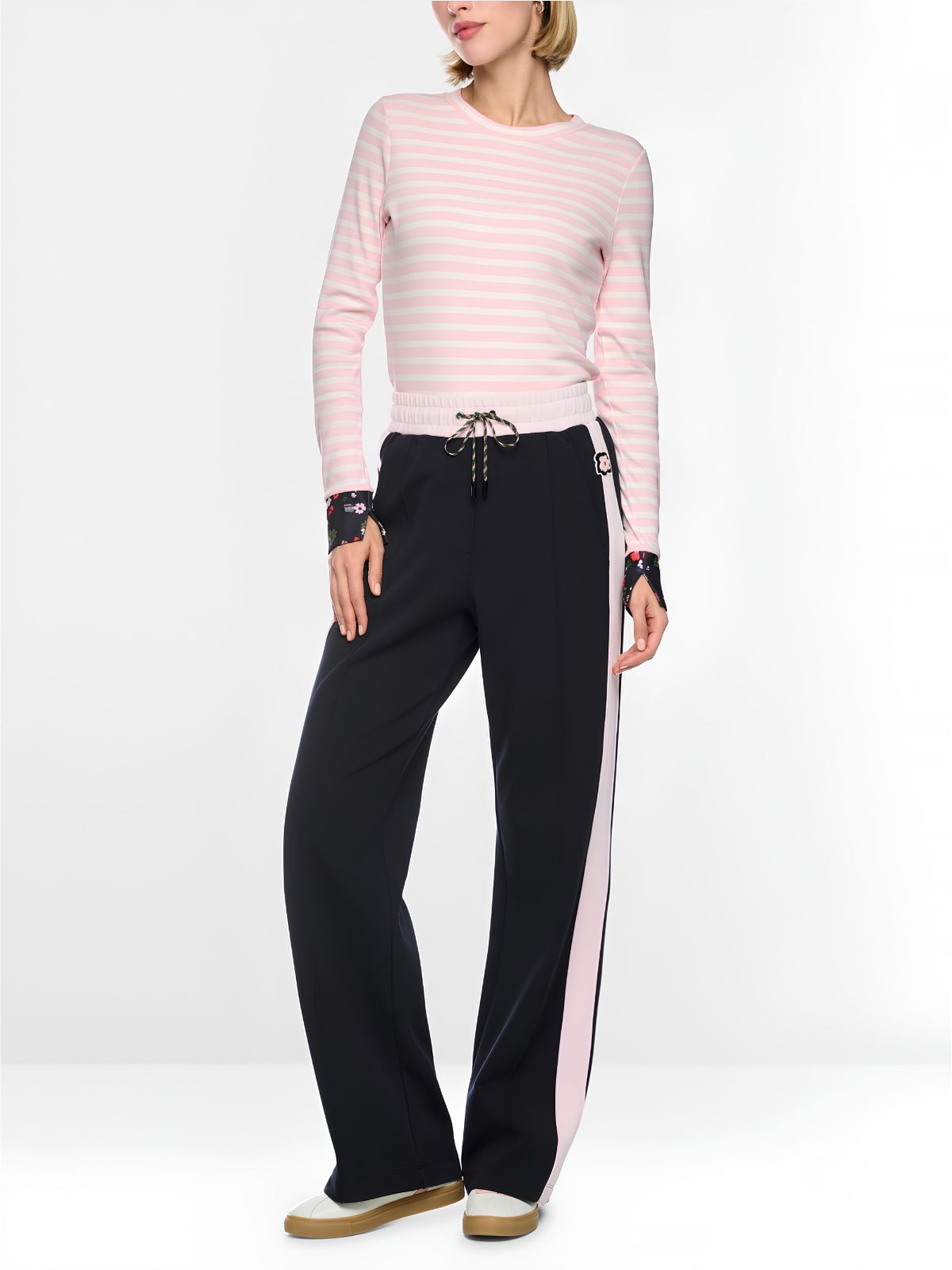 Long-sleeved Stripe Shirt