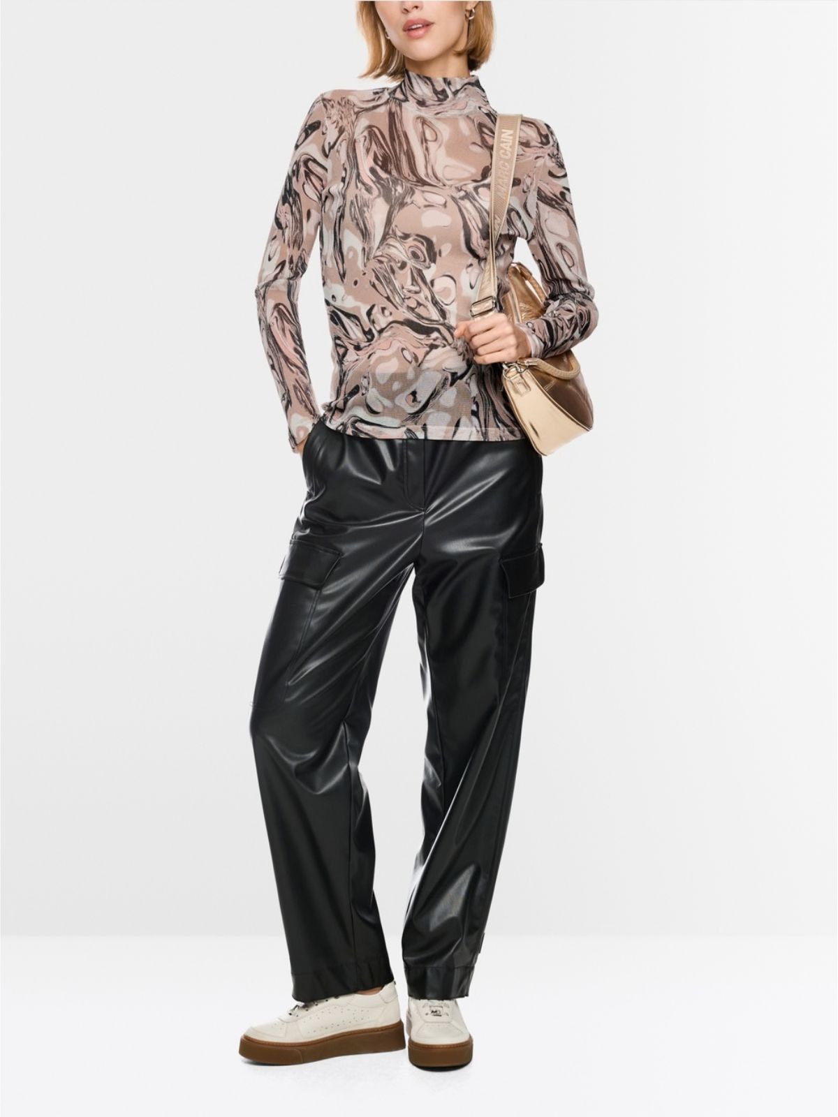 Super-stretch Shirt with Magma Print
