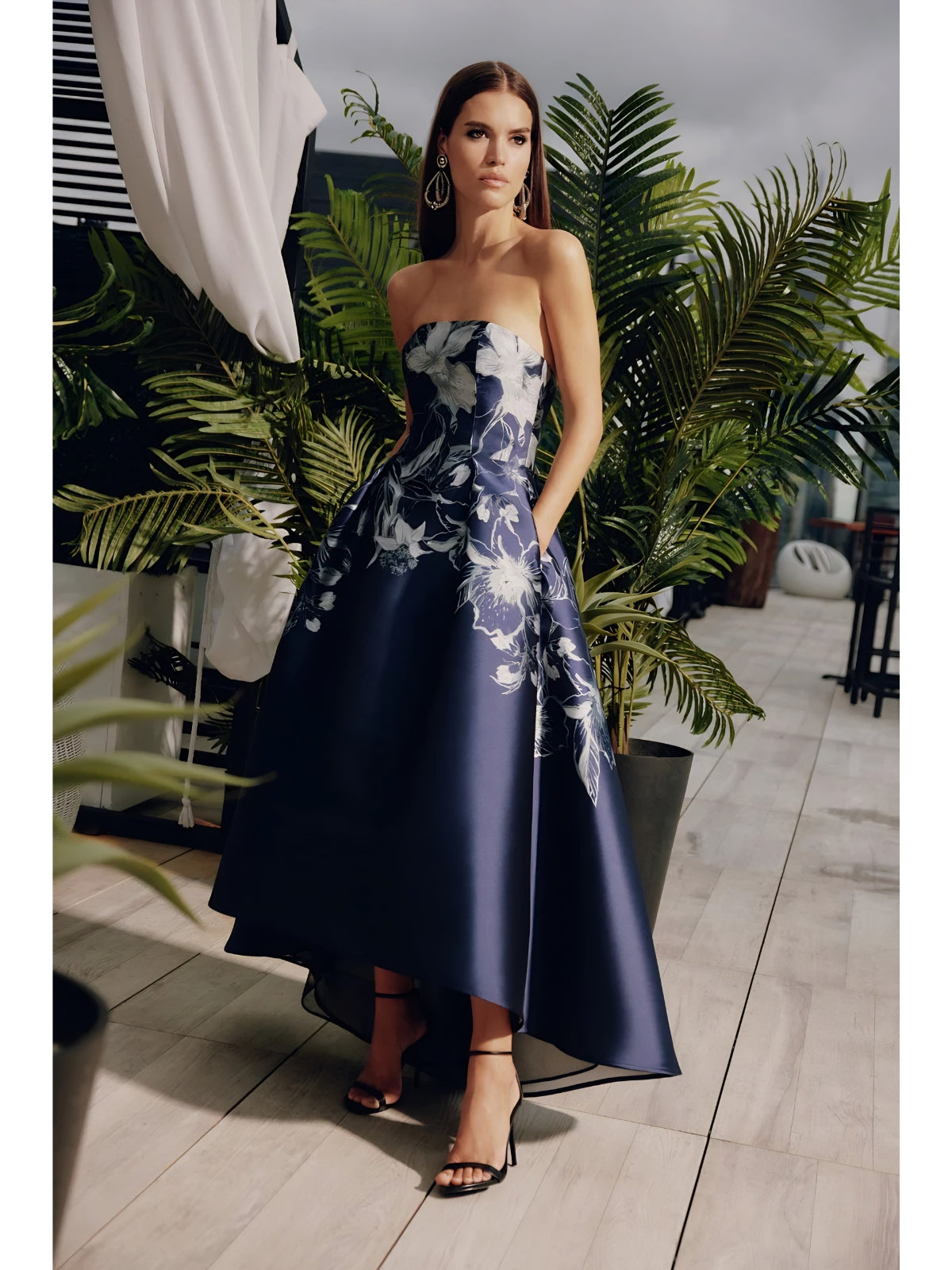 Strapless Hi-lo Gown
