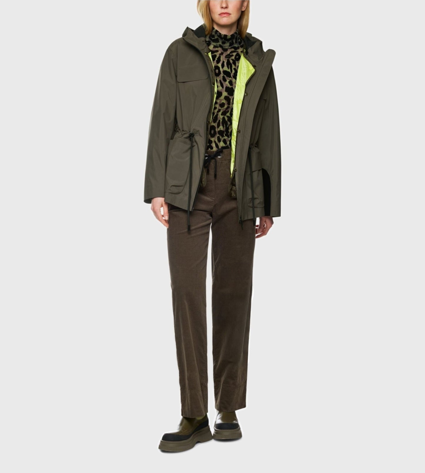 Outdoor Jacket with Drawstring